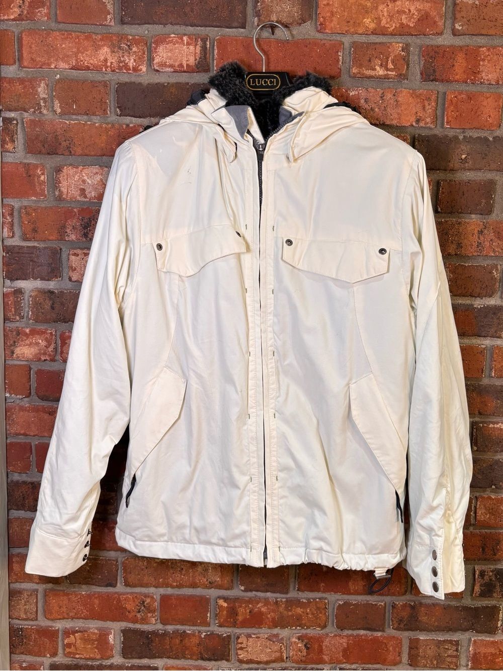 Ride snowboards womens cell 5 technical utility hooded jacket off white M